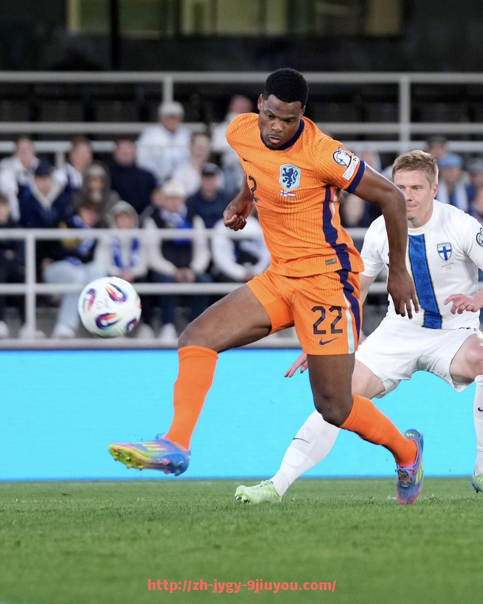 jiuyou九游娱乐-法甲球队最新进攻趋势解析与未来发展方向